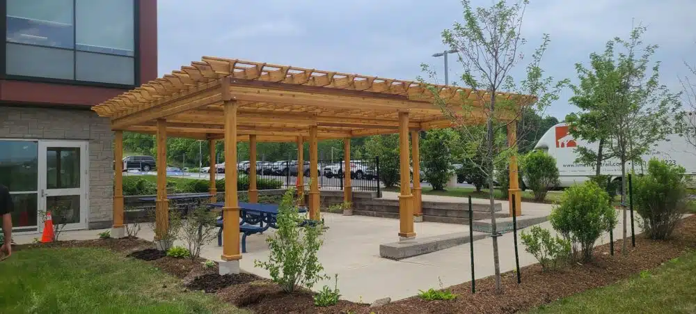 limestone-trail-1412-commercial-pergola