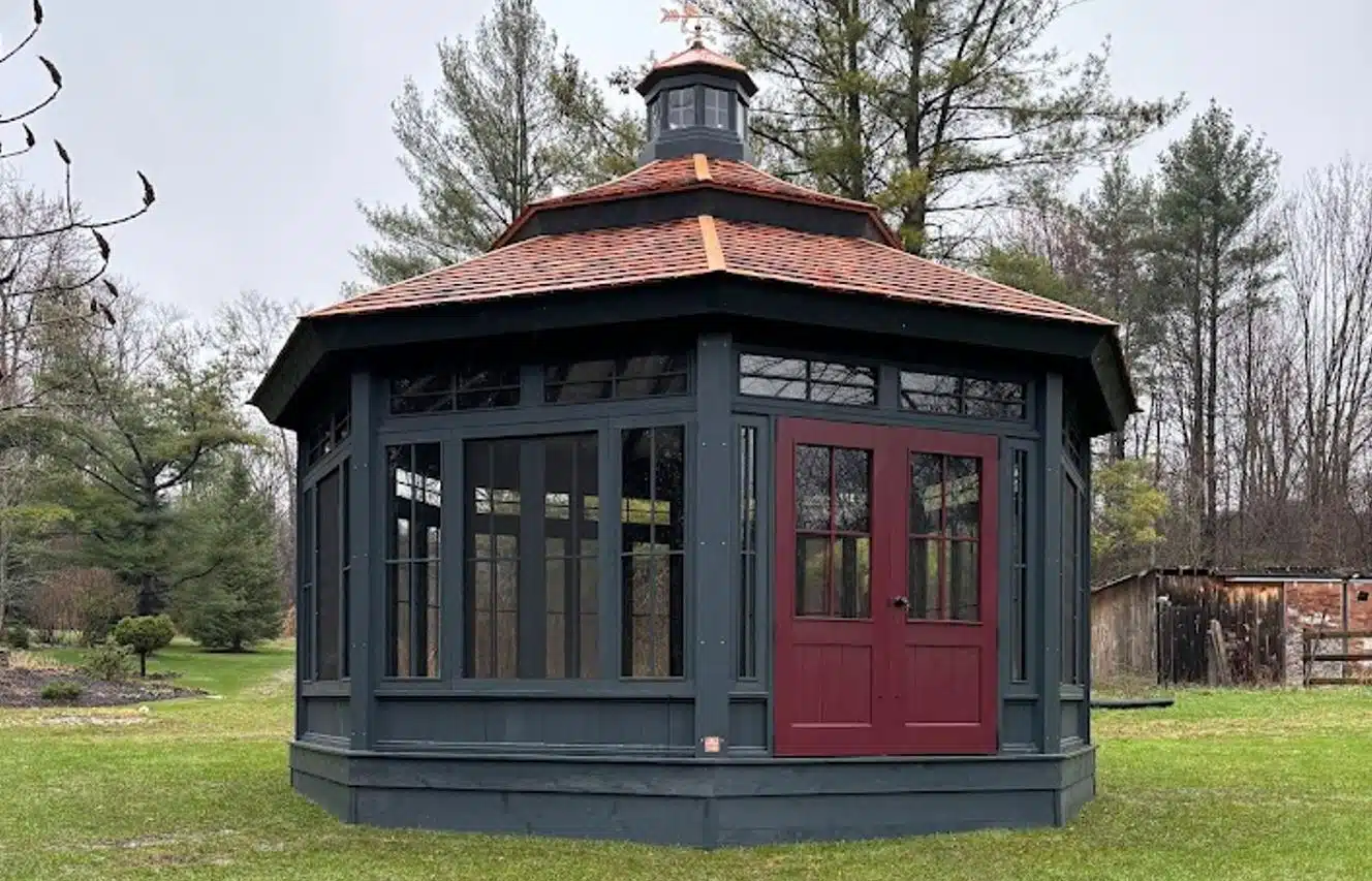 Enclosed Gazebo products